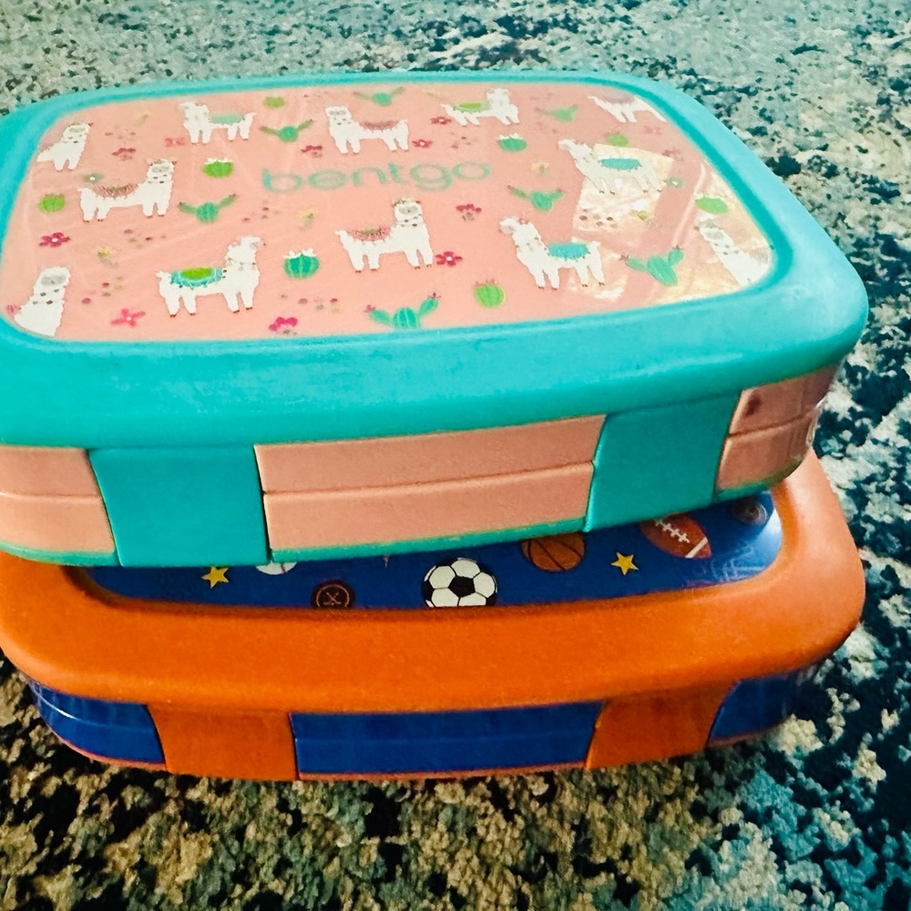 Bentgo Kids Lunch Box - Teal and Orange